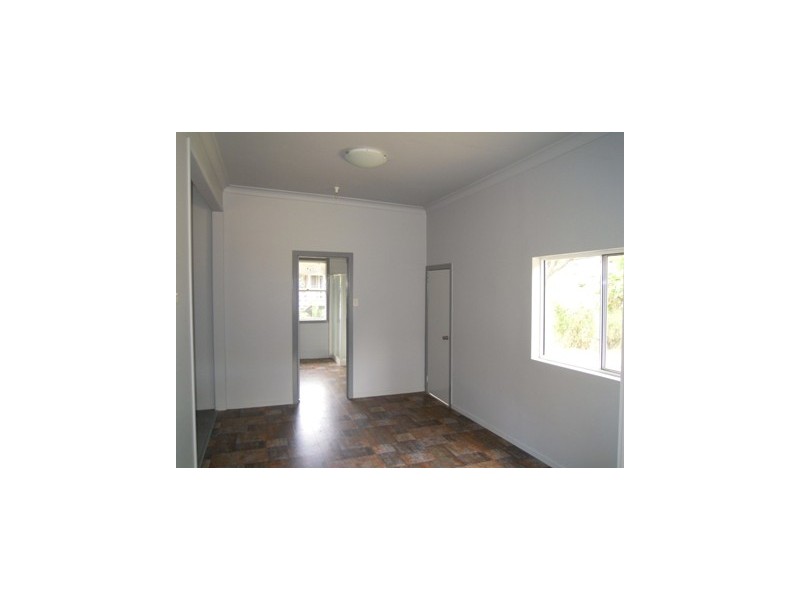 27 Black Street, Mount Morgan QLD 4714