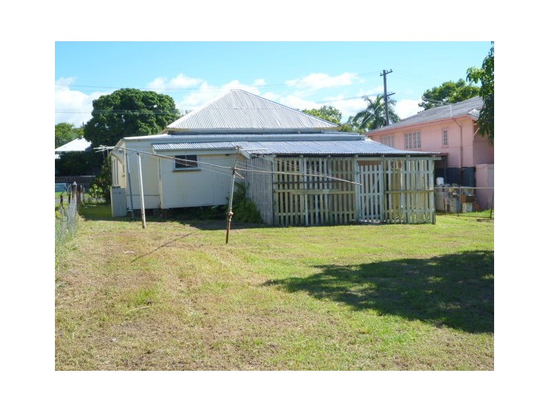 30 Gillespie Street, Wandal QLD 4700