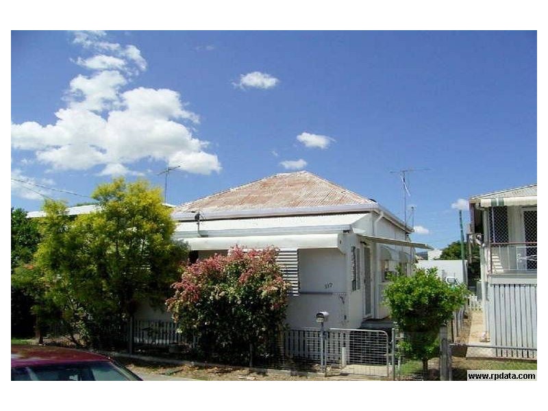 117 Denison St, Rockhampton City QLD 4700