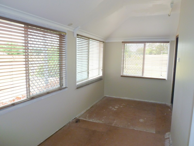 27 Breakspear Street, Gracemere QLD 4702