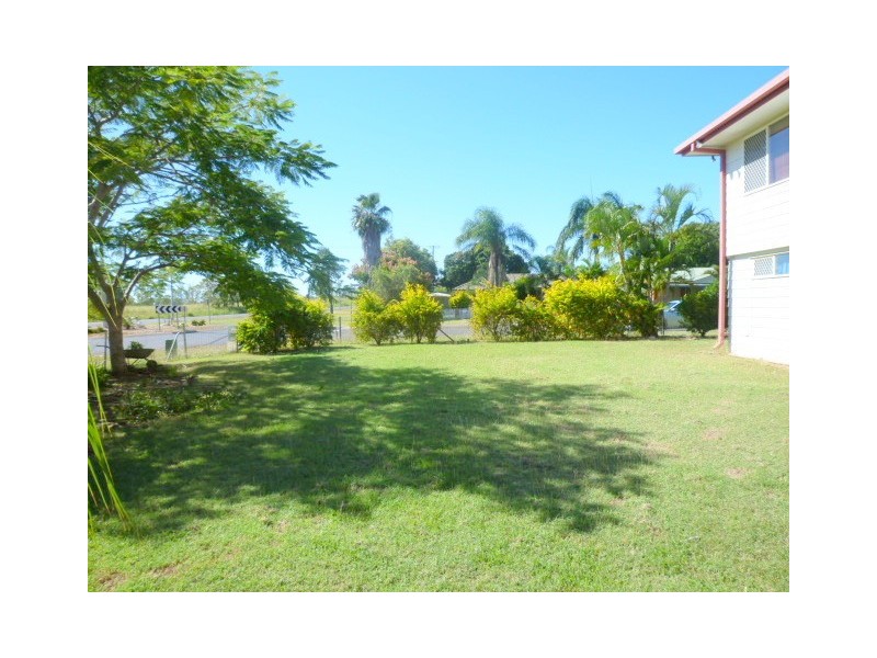 2 Rosewood Avenue, Gracemere QLD 4702
