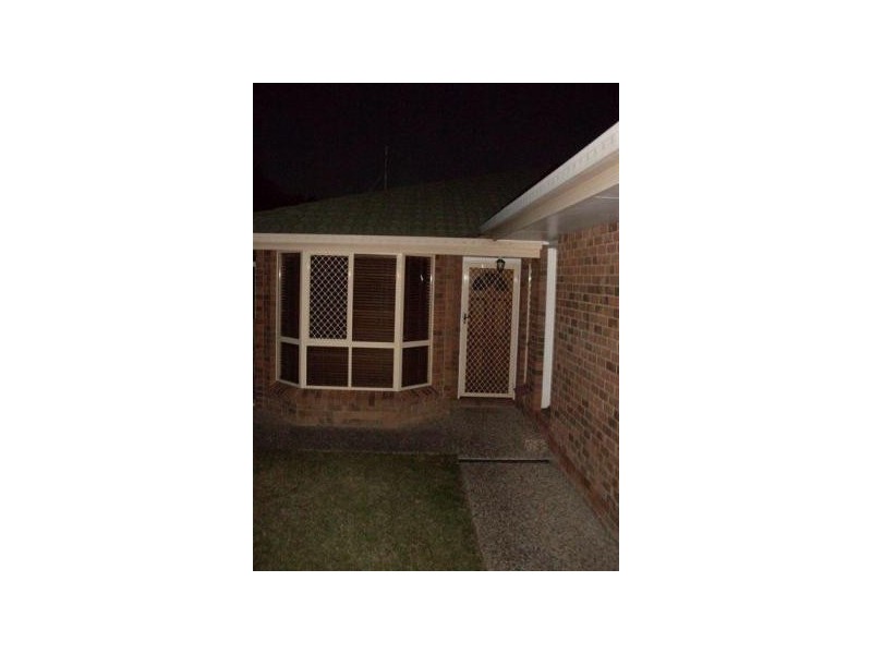 15 Poole Street, Kawana QLD 4701