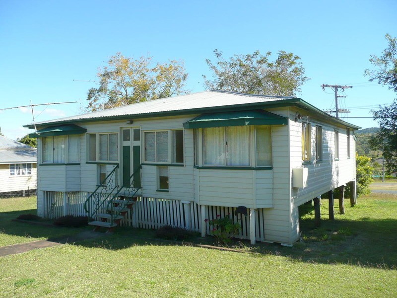 62 James Street, Mount Morgan QLD 4714