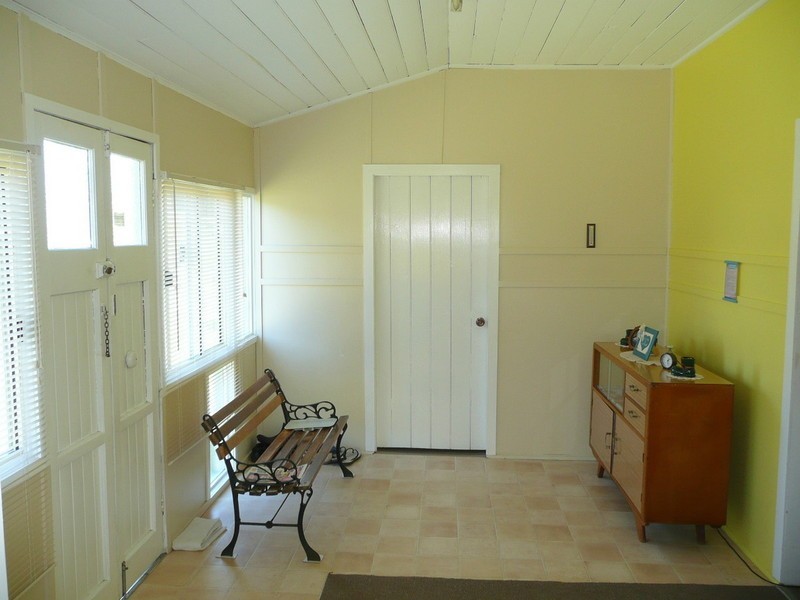 62 James Street, Mount Morgan QLD 4714
