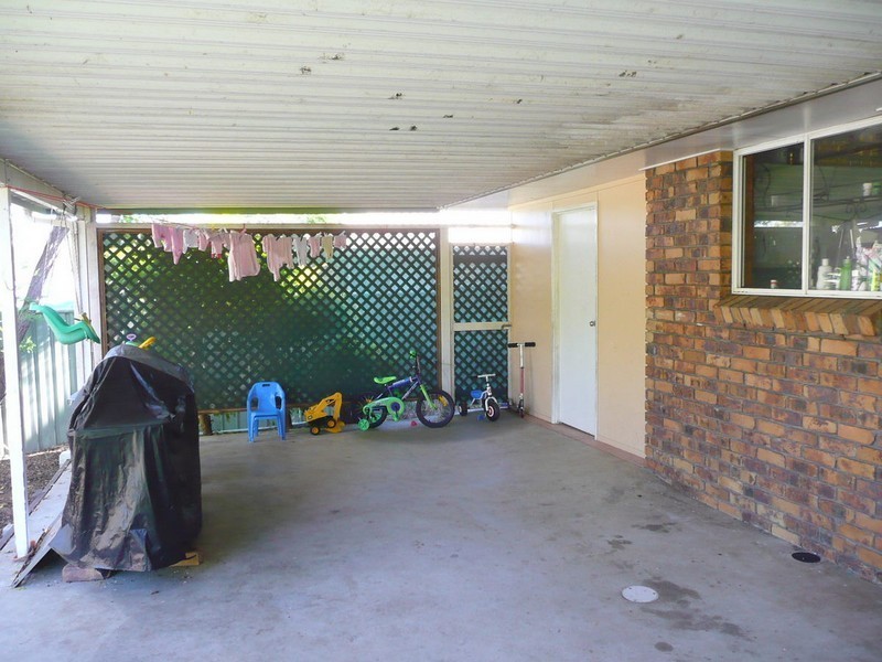 16 Brosnan Crescent, Parkhurst QLD 4702