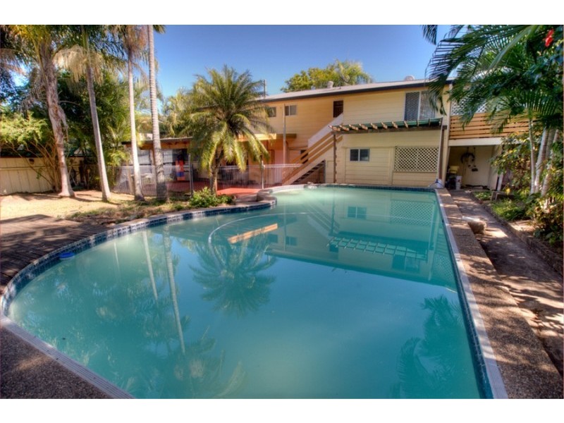 12 Dawes Street, Kawana QLD 4701