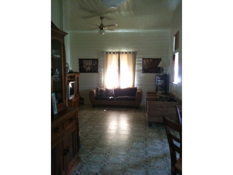 93 James Street, Mount Morgan QLD 4714