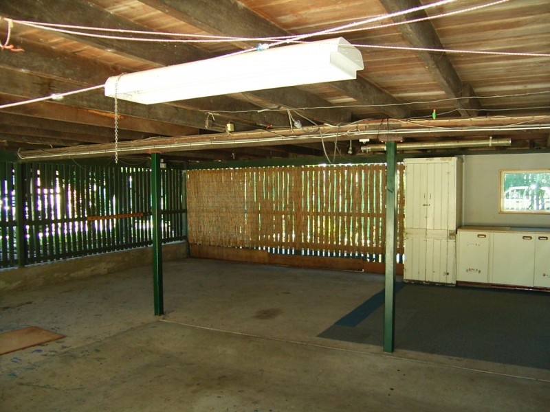 8 Gillespie Street, Wandal QLD 4700