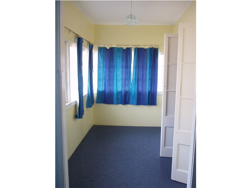 183 Elphinstone Street, Berserker QLD 4701