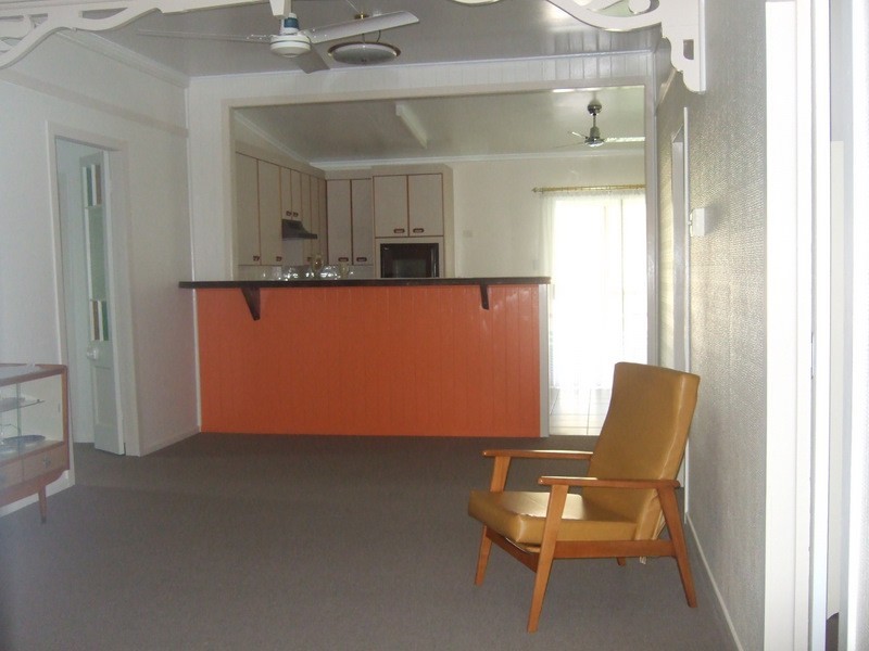 21 James Street, Mount Morgan QLD 4714