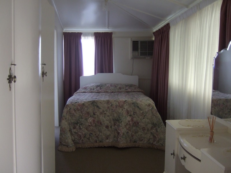 21 James Street, Mount Morgan QLD 4714