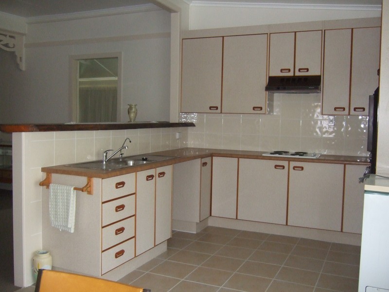 21 James Street, Mount Morgan QLD 4714