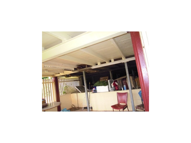 16 River Street, Mount Morgan QLD 4714