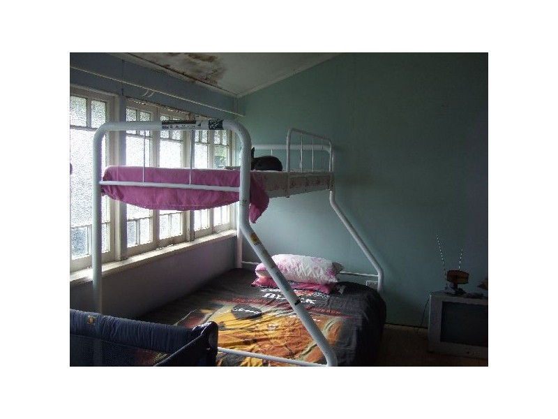 23 East Street Extended, Mount Morgan QLD 4714