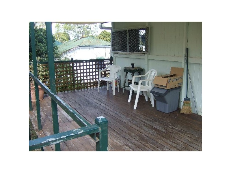 23 East Street Extended, Mount Morgan QLD 4714