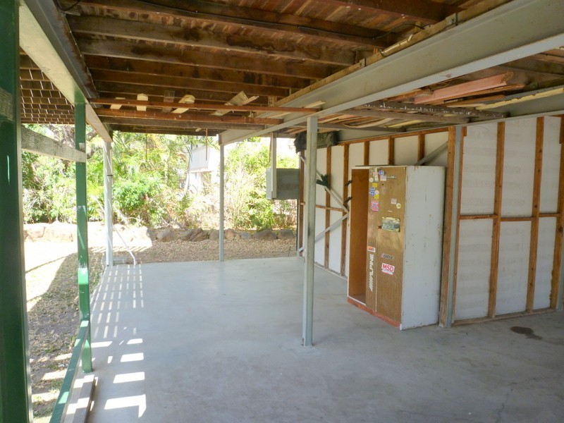 99 Curran Street, Koongal QLD 4701