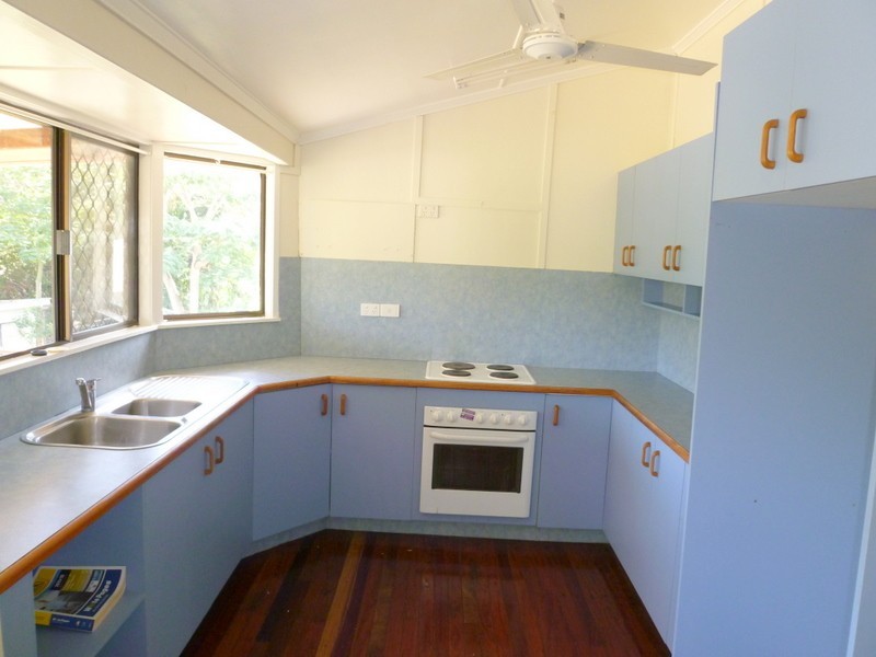 99 Curran Street, Koongal QLD 4701