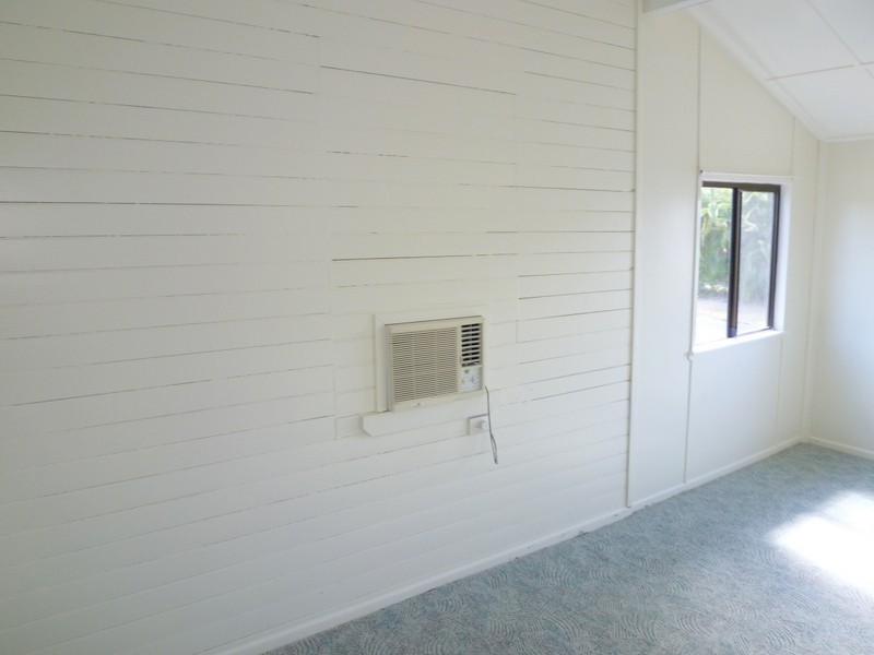 99 Curran Street, Koongal QLD 4701