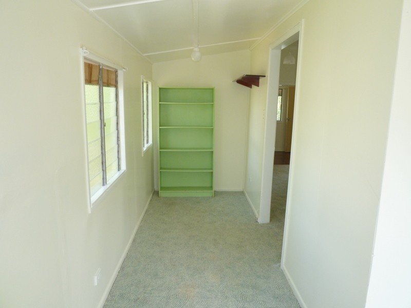 99 Curran Street, Koongal QLD 4701