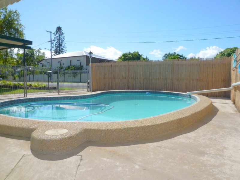 5 Savage Street, Wandal QLD 4700