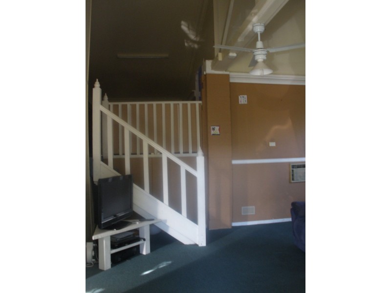 69 East Street Extended, Mount Morgan QLD 4714