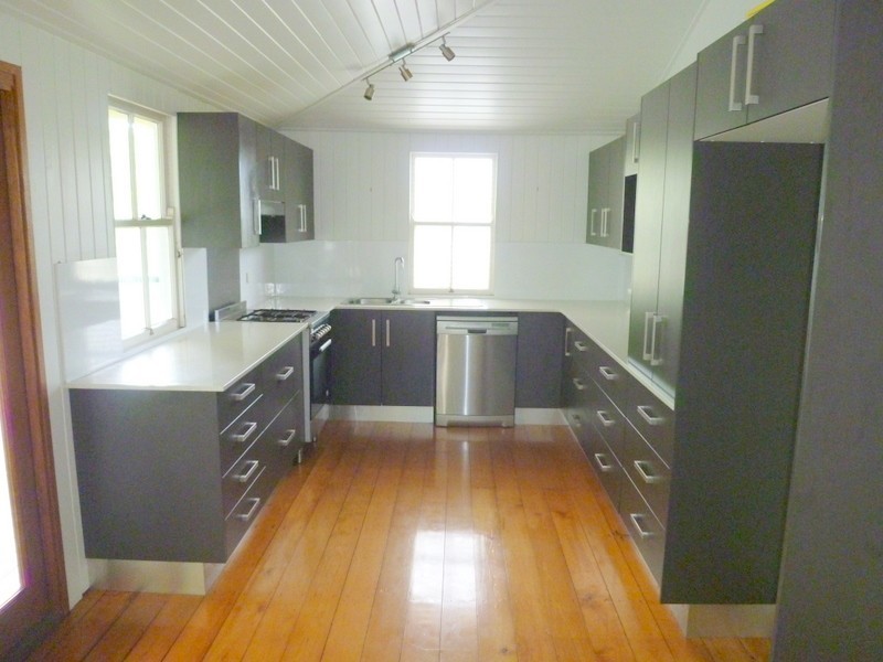 3 Livermore Street, Wandal QLD 4700