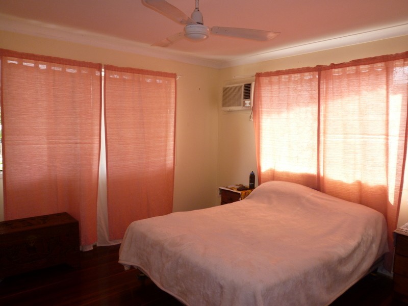 Park Avenue QLD 4701