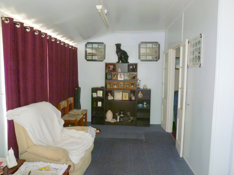 59 East Street Extended, Mount Morgan QLD 4714