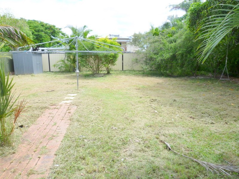 96  Livingstone Street, Berserker QLD 4701