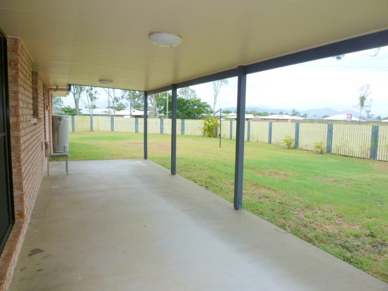 36  Hutchings Street, Gracemere QLD 4702