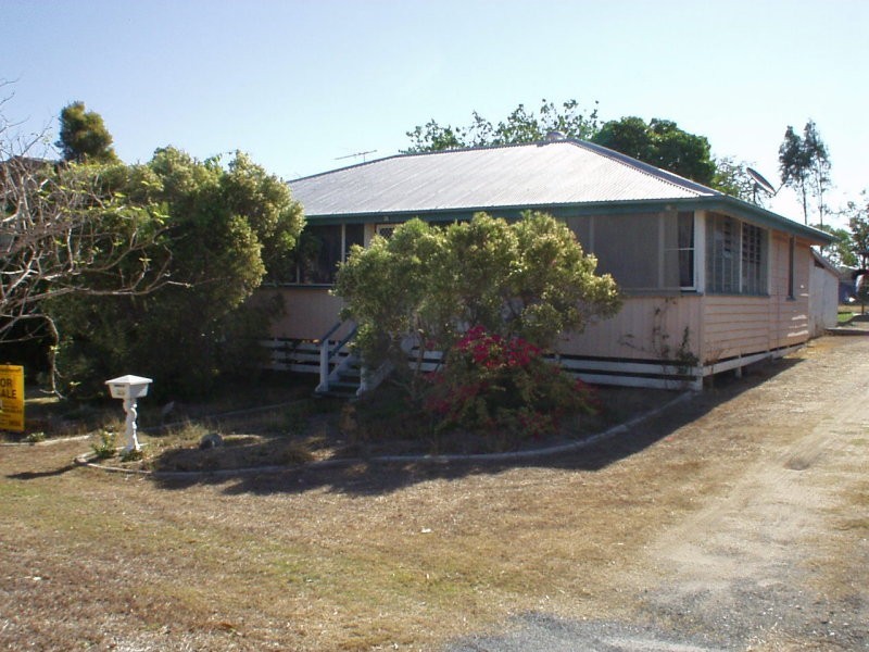 35 Beak Street, Lakes Creek QLD 4701