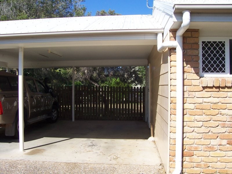 2/158 Stanley, Rockhampton QLD 4700