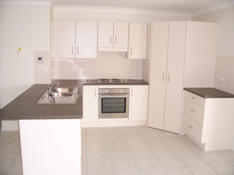 9 Webster Street, Gracemere QLD 4702