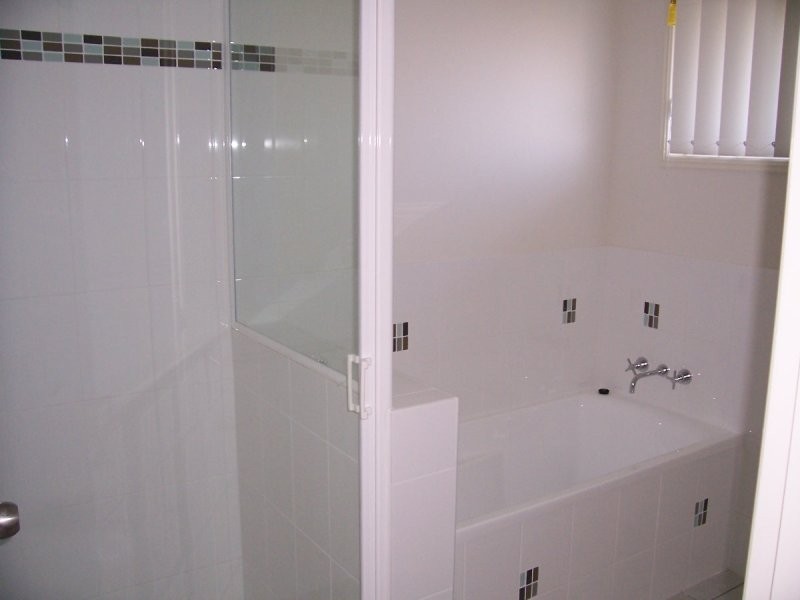 9 Webster Street, Gracemere QLD 4702