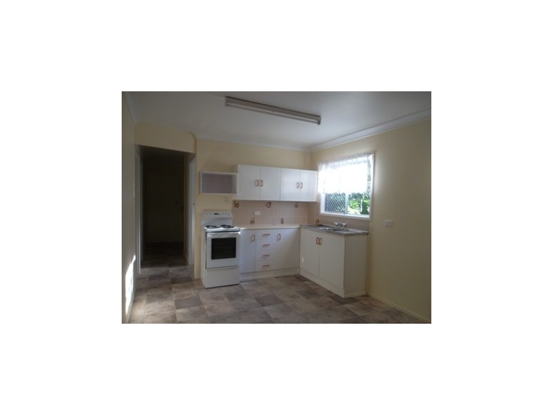 13 Buckle Street, Park Avenue QLD 4701