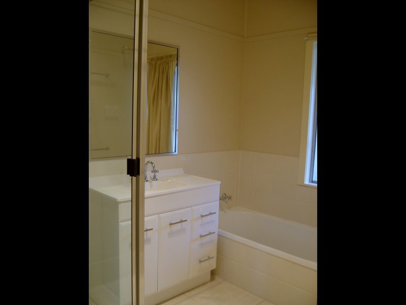 100 Canning Street, Rockhampton City QLD 4700