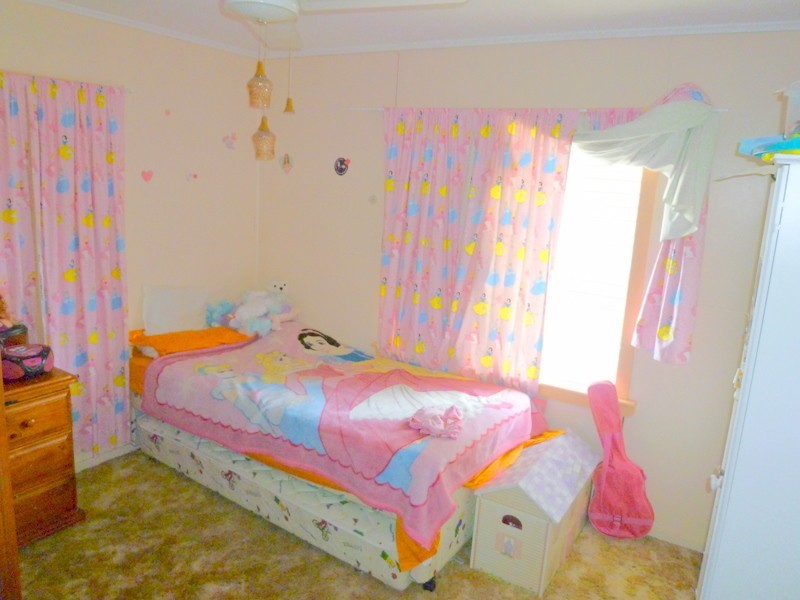 124 Alexandra Street, Kawana QLD 4701