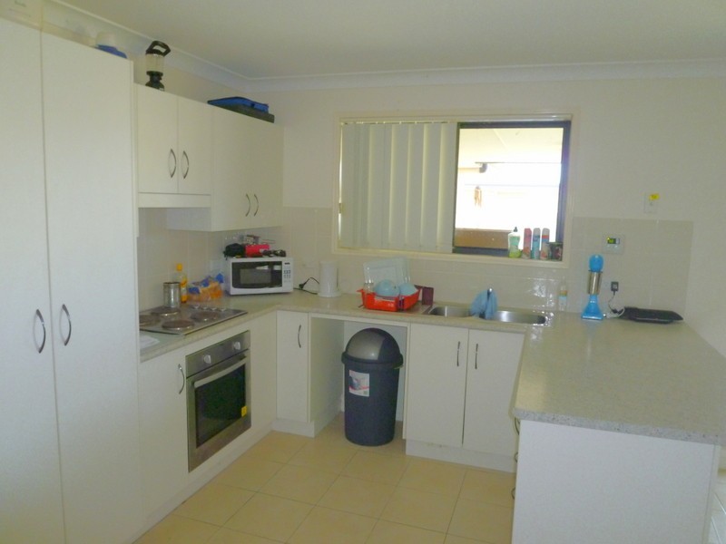 24 Riley Drive, Gracemere QLD 4702