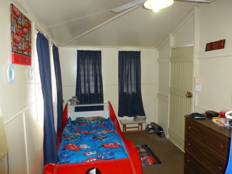 127 RODBORO STREET, Berserker QLD 4701