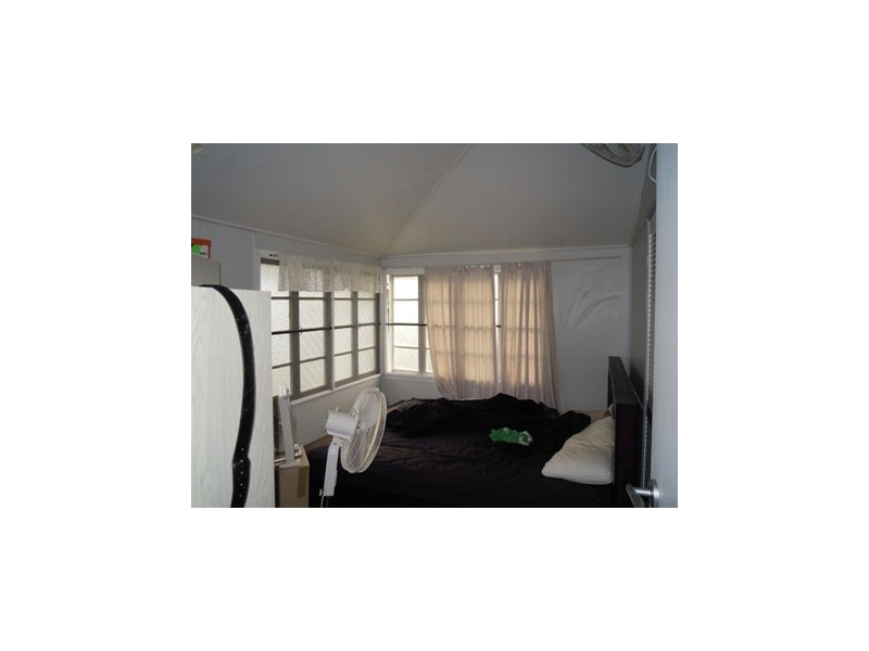 30 Bawden Street, Berserker QLD 4701