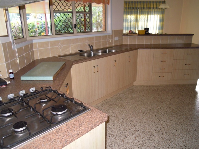 3 Van Haeren Street, Kawana QLD 4701