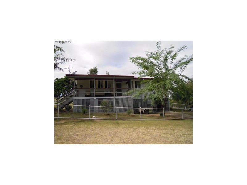 6 Staunton Street, Mount Morgan QLD 4714
