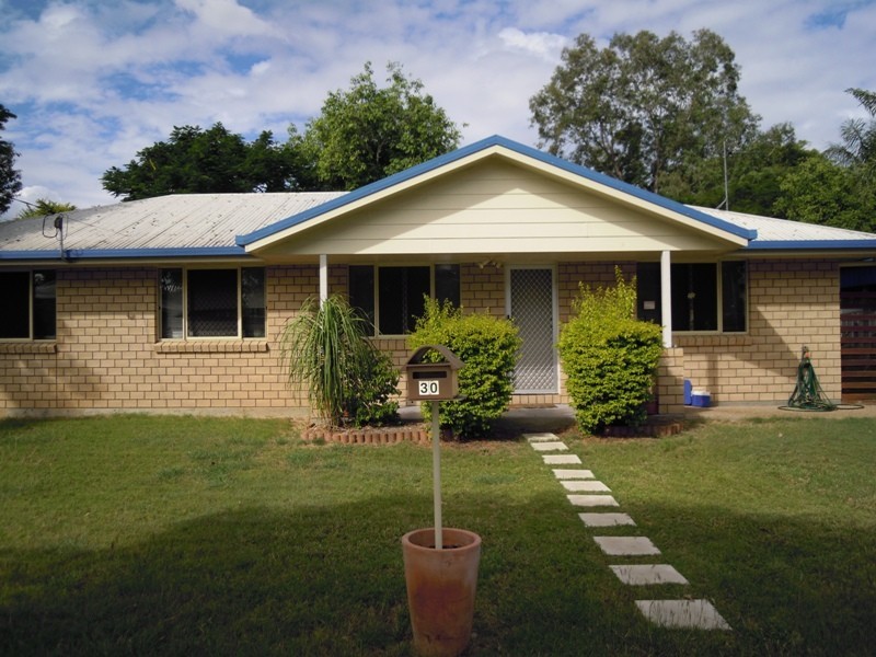 30 Tomkins Street, Berserker QLD 4701