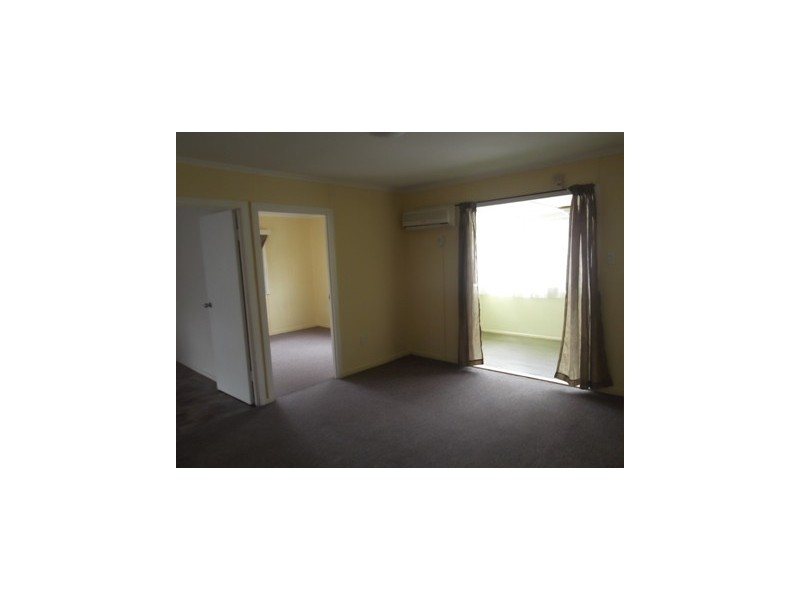 73 Charles Street, Berserker QLD 4701