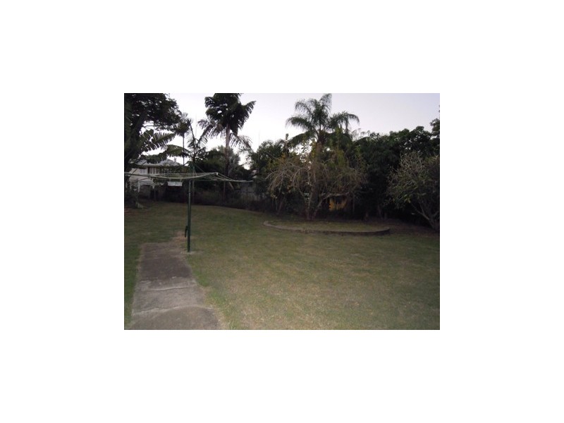 73 Charles Street, Berserker QLD 4701