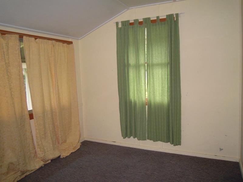 72 Charles Street, Berserker QLD 4701