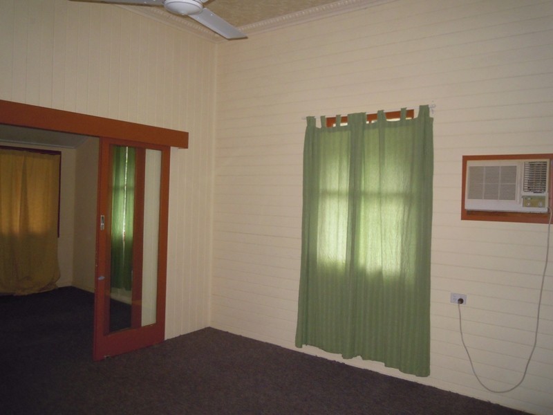 72 Charles Street, Berserker QLD 4701