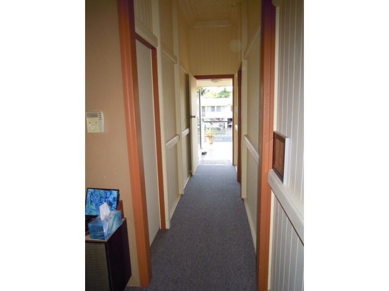 72 Charles Street, Berserker QLD 4701