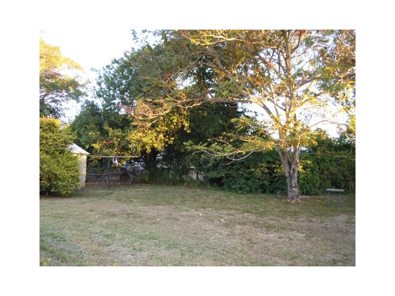 72 Charles Street, Berserker QLD 4701