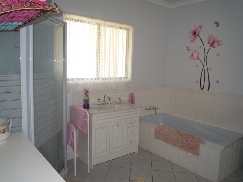 49792 Burnett Highway, Walmul QLD 4714